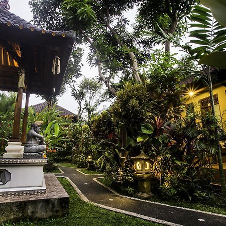 Gusti Kaler House Hotel Ubud Exterior foto