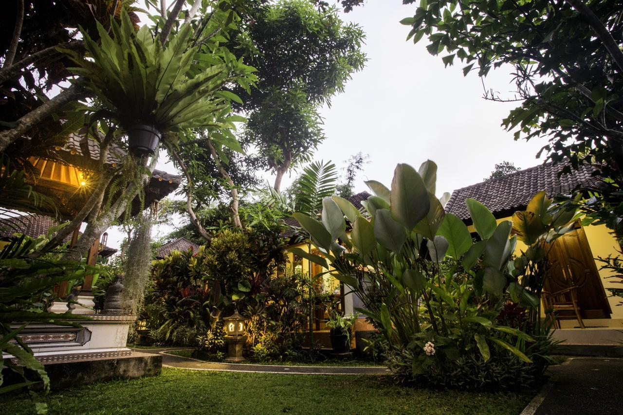Gusti Kaler House Hotel Ubud Exterior foto