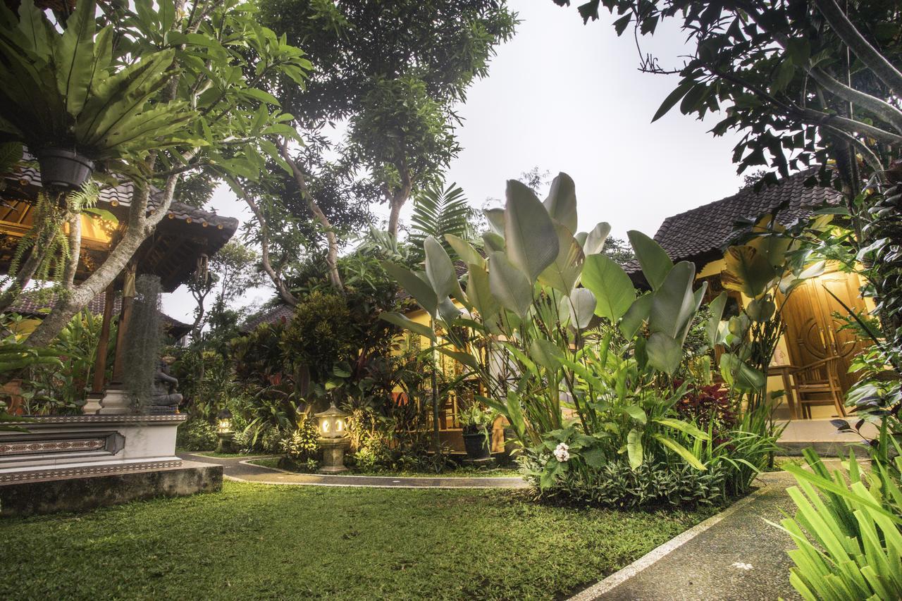 Gusti Kaler House Hotel Ubud Exterior foto