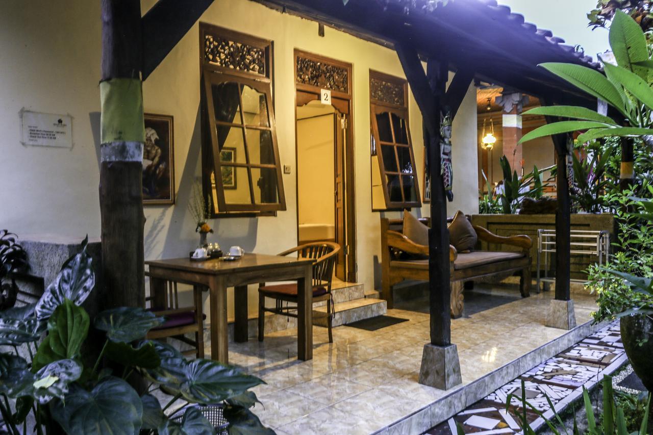 Gusti Kaler House Hotel Ubud Exterior foto
