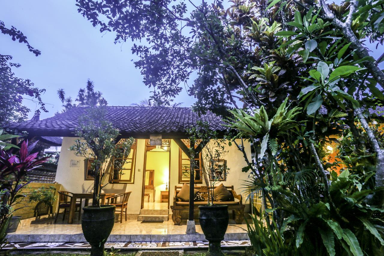 Gusti Kaler House Hotel Ubud Exterior foto