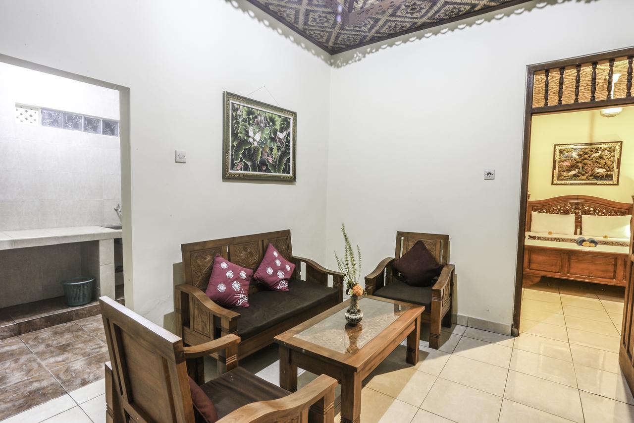 Gusti Kaler House Hotel Ubud Exterior foto